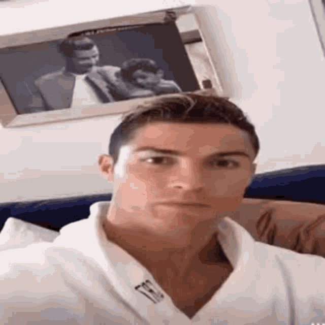 Отдыхает.gif